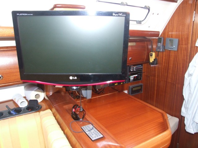 Bavaria 36 -14.JPG